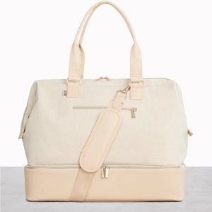 BEIS The Weekender bag